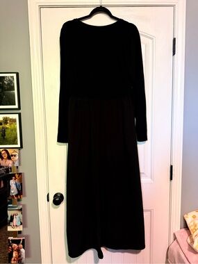 Classic Black Long-Sleeve Women’s Dress
